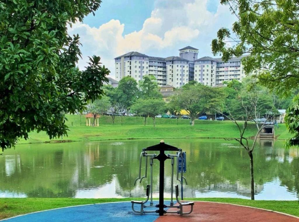Awedee Homestay Putrajaya Eksteriør bilde